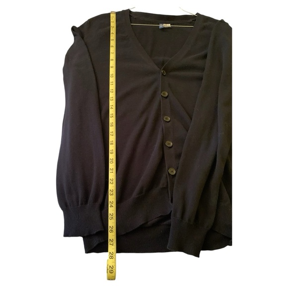 Black DIVIDED by H&M cardigan, Size M. Soft, versatile, perfect for layering. - Picture 6 of 9